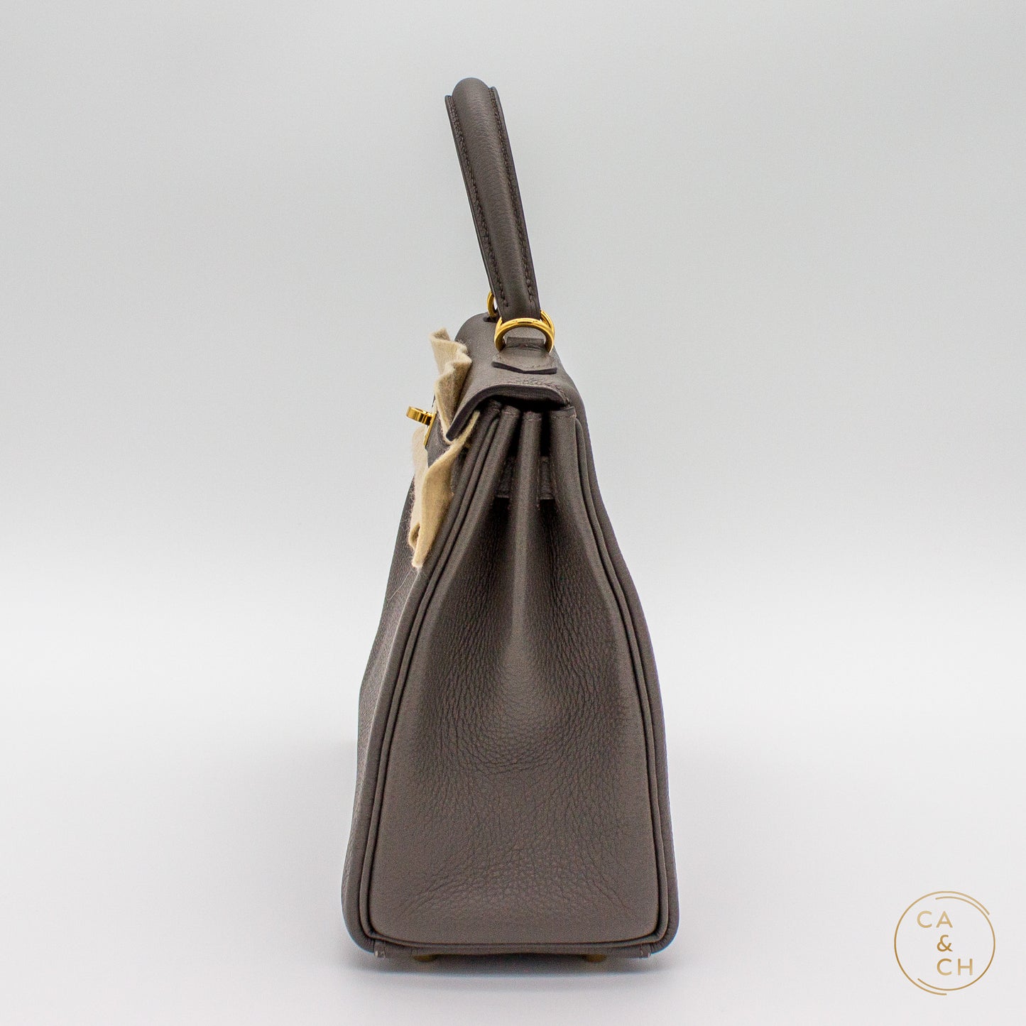 Hermès Kelly 25 Retourne in Gris Etain Togo Leather with Gold Hardware, Z-Stamp (2021)