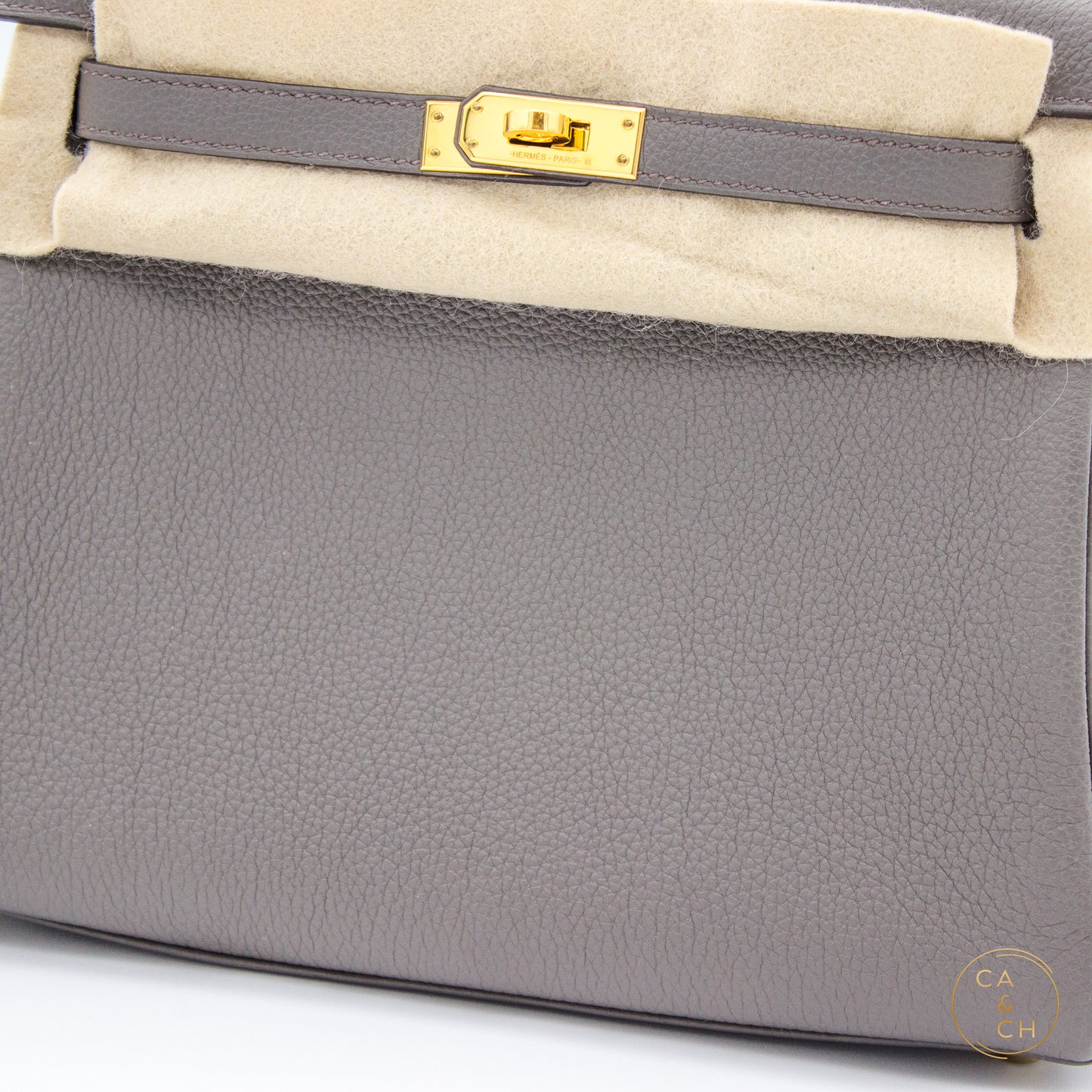 Hermès Kelly 25 Retourne in Gris Etain Togo Leather with Gold Hardware, Z-Stamp (2021)