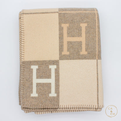 Hermès Avalon III Throw Blanket Coco / Camomille
