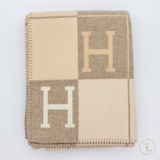 Hermès Avalon III Throw Blanket Coco / Camomille