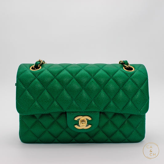 Chanel Classic Flap Caviar Iridescent Emerald Small 18S