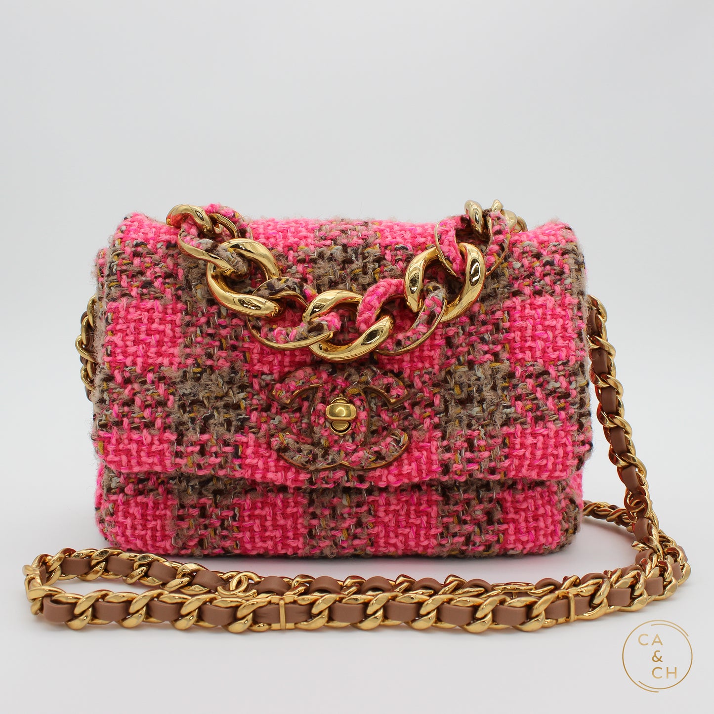 Chanel Flapbag 19 Tweed Small in Pink Brown