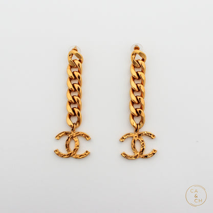 Chanel Metal CC Pick Drop Earrings Gold