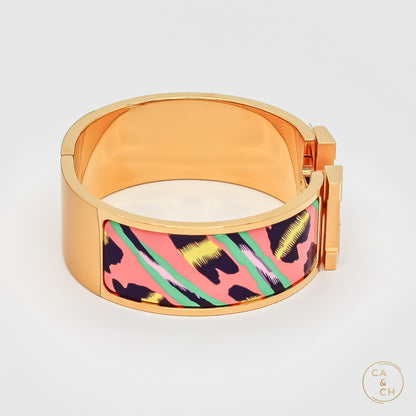 Hermès Bracelet Clic Clac Le Chat Carre Enamel Gold Plated PM Tropique