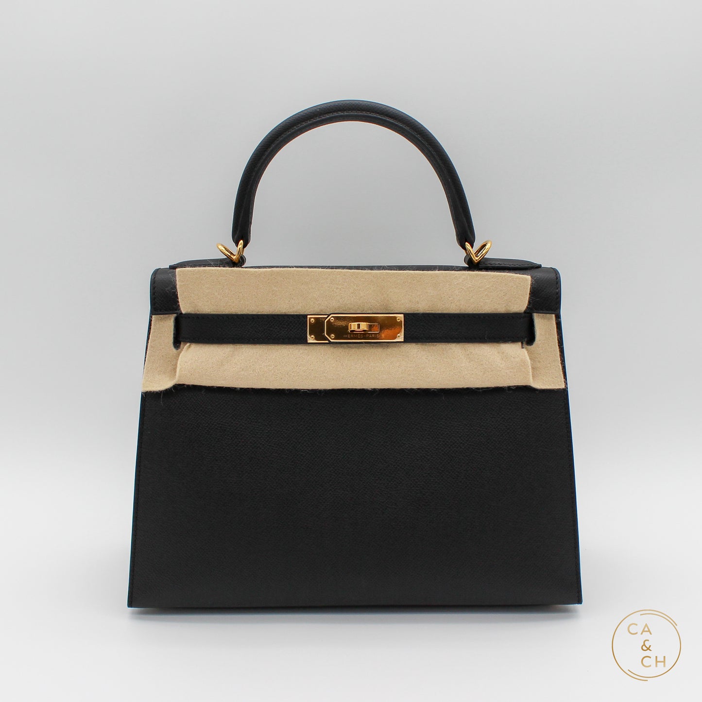 Hermès Kelly 28 in Black Epsom Leather with Gold Hardware - Z-stamp 2021