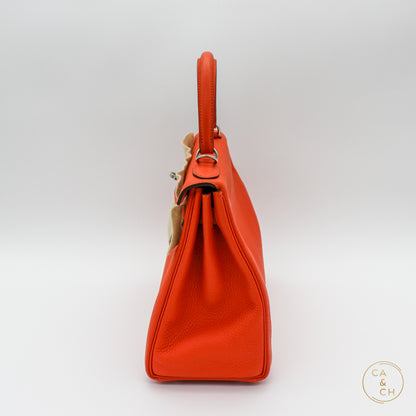 Hermès Kelly 28 Orange with Palladium Hardware in Clemence Leather Retourne U stamp