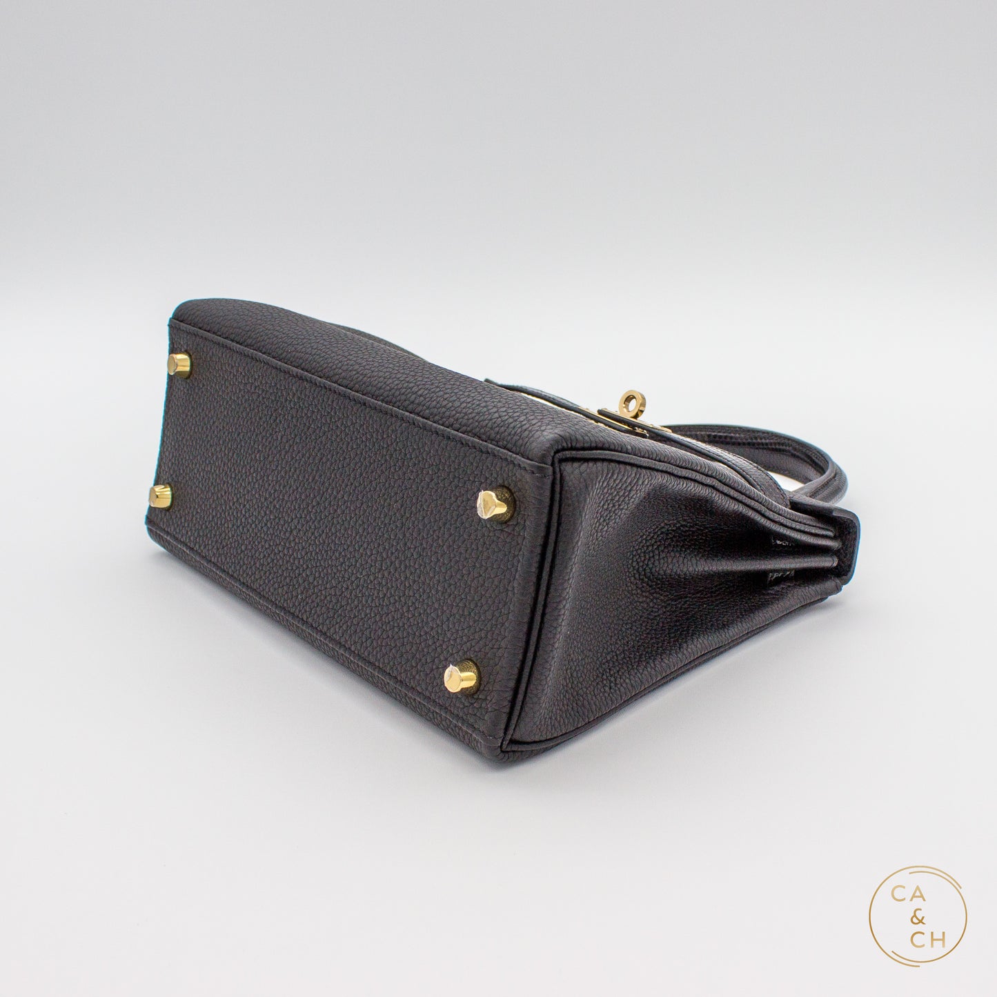 Hermès Kelly 25 Touch II Retourne in Noir with Lizard and Gold Hardware U-stamp 2023