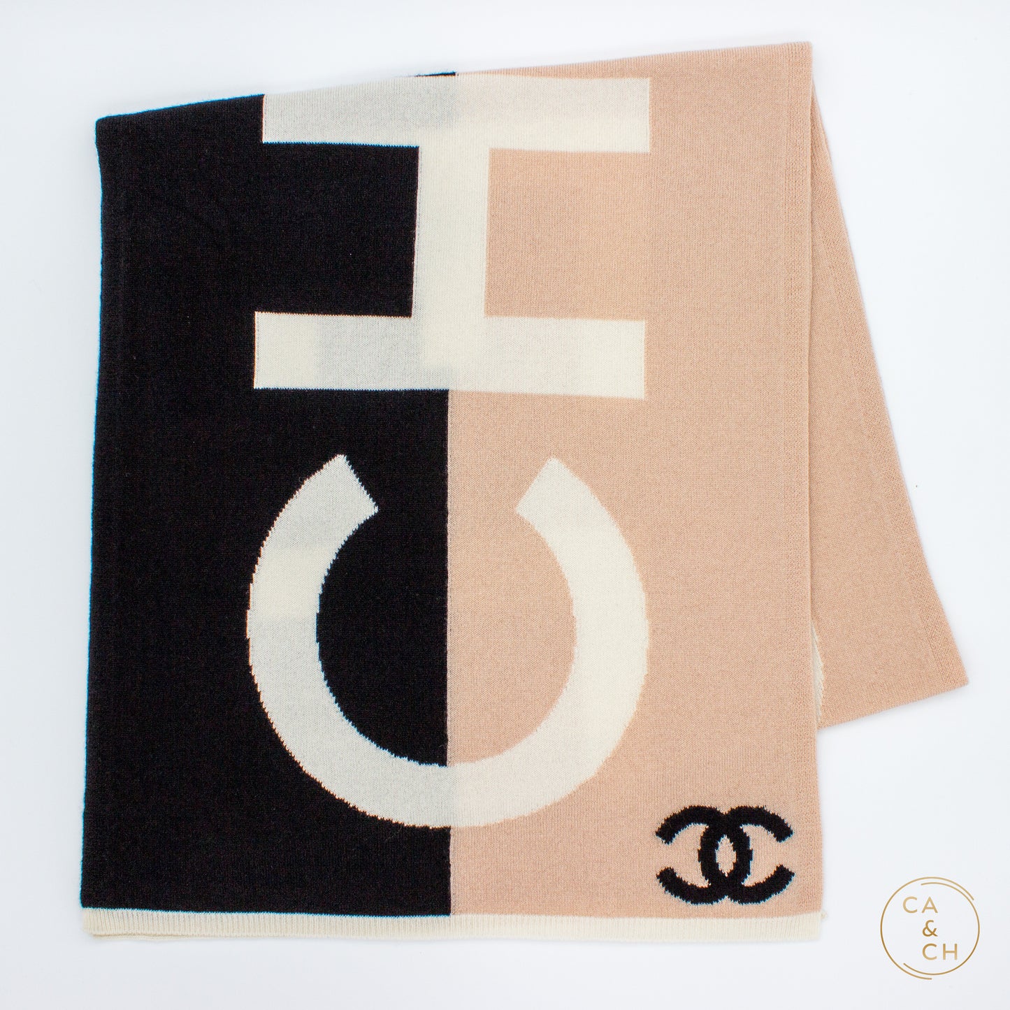 Chanel CC Logo Color-Block Scarf Pink / Black